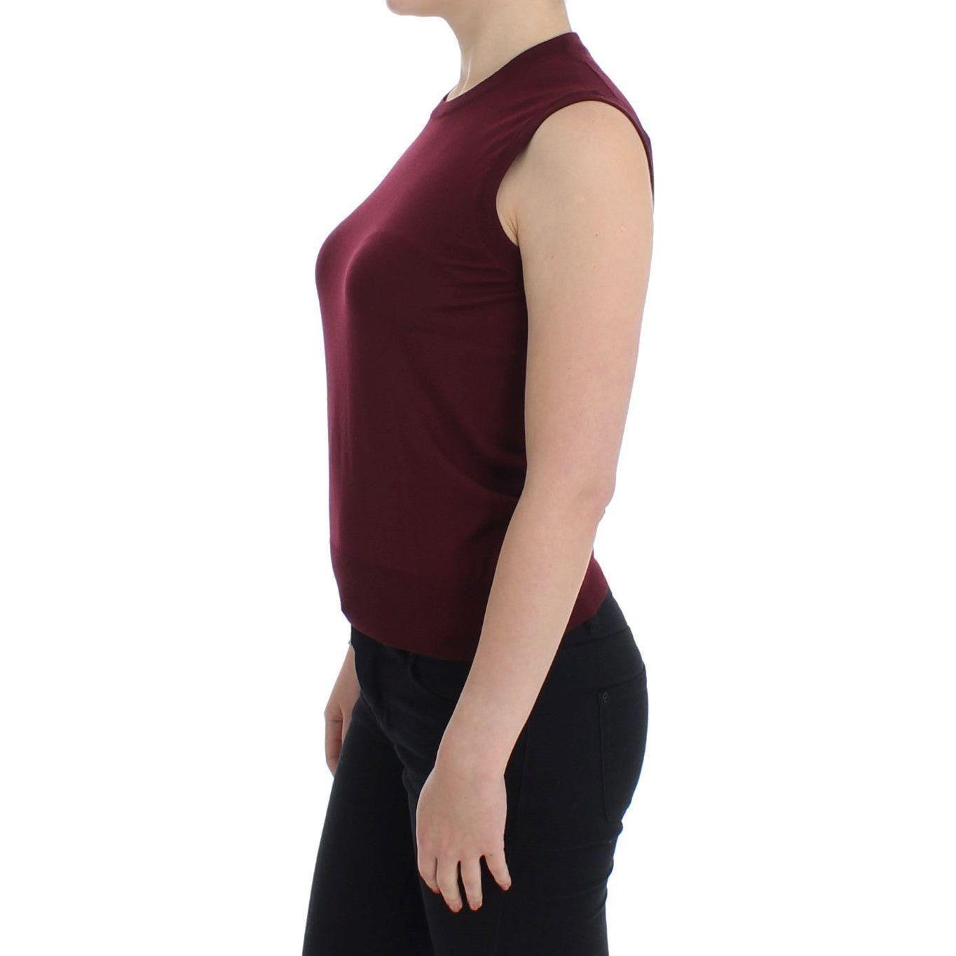 优雅红色羊毛无袖套头背心