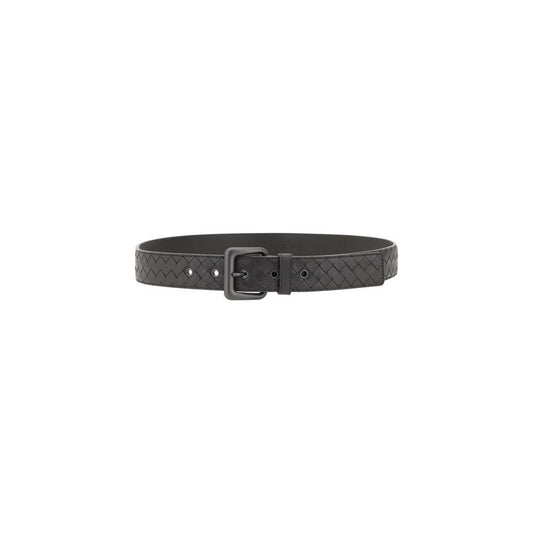 Bottega Veneta leather belt with iconic intrecciato weave, featuring a modern square buckle, blending simplicity and luxury.