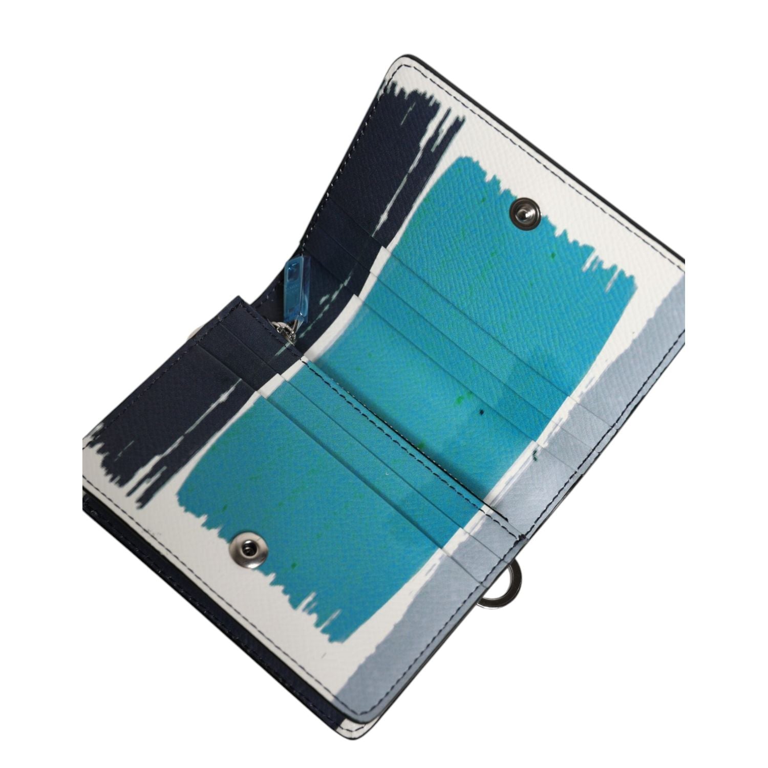 Front view with bag zipped and handles upright.