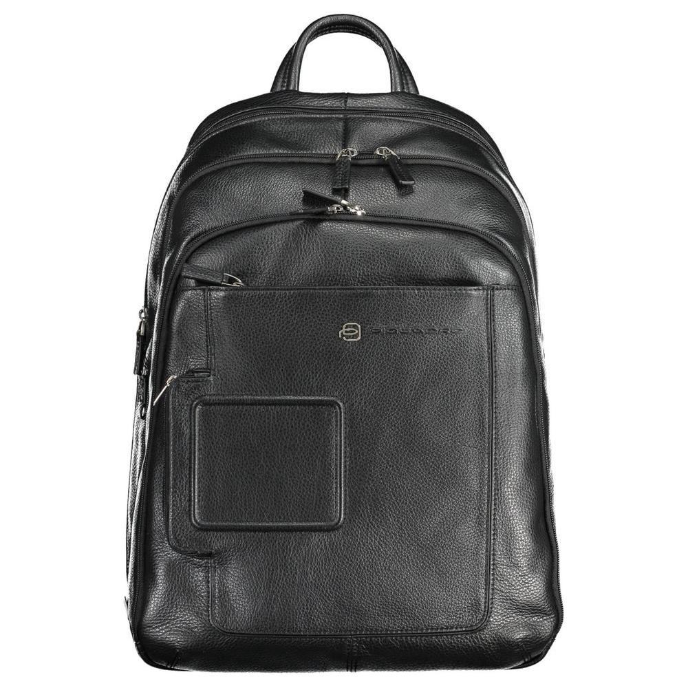 Front view with bag zipped and handles upright.
