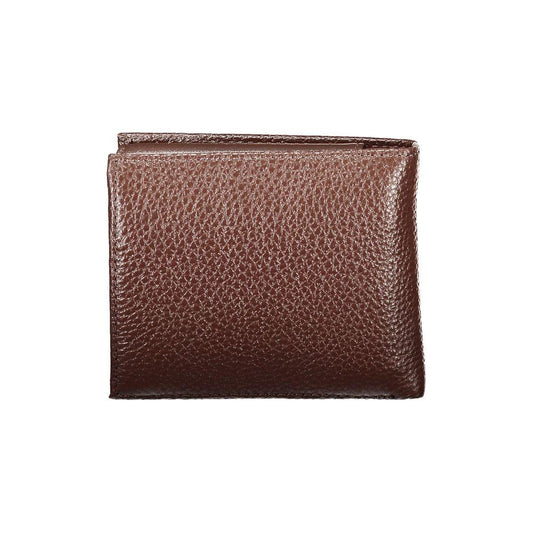 Tommy Hilfiger elegant brown leather bifold wallet with coin purse and card slots. Stylish design with contrasting details.