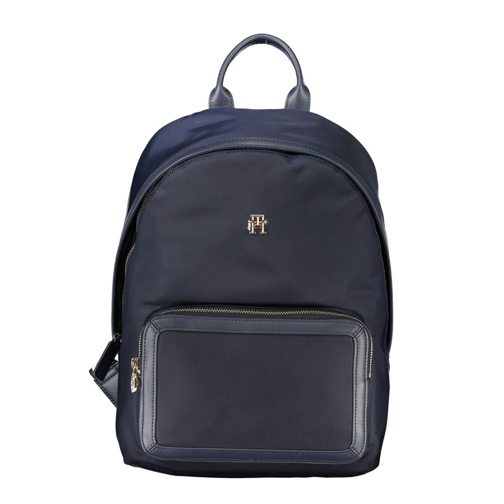 Front view with bag zipped and handles upright.