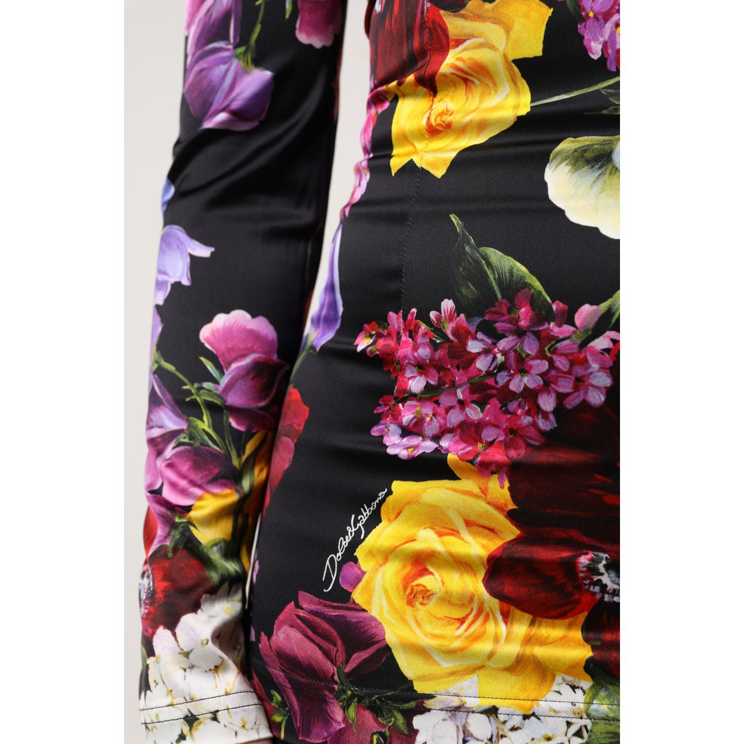 Dolce & Gabbana Multicolor Ortensies Long Sleeves Blouse Top