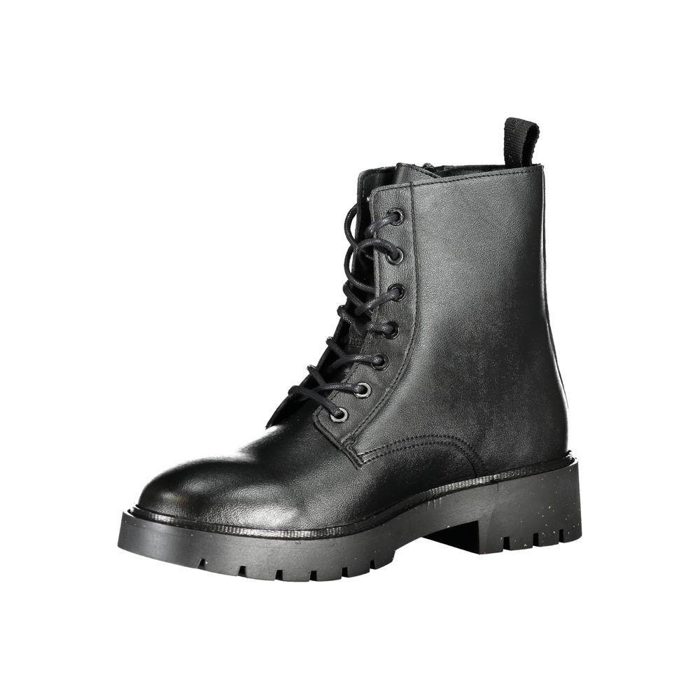 Calvin Klein Sleek Black Ankle Boots with Laces and Zip Detail CA-25018-EU46