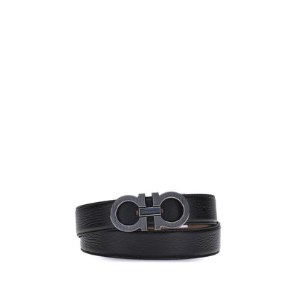 Alt Tag: Ferragamo Black Calf Leather Bos Taurus Regular Belt with Gancini buckle, reversible, elegant knurling, adjustability for a tailored fit.