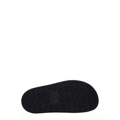 Rubber sole detail of Isabel Marant Black Leather Slippers with round toe and vintage style.