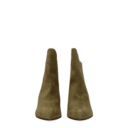 Isabel Marant Gray Leather Ankle Boots with pointy toe, suede material, and 5.5 cm mid heels in turtledove gray.