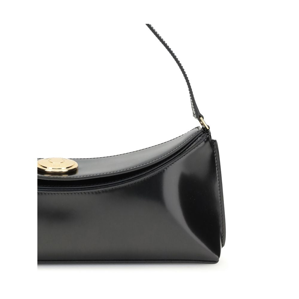 Front view with bag zipped and handles upright.