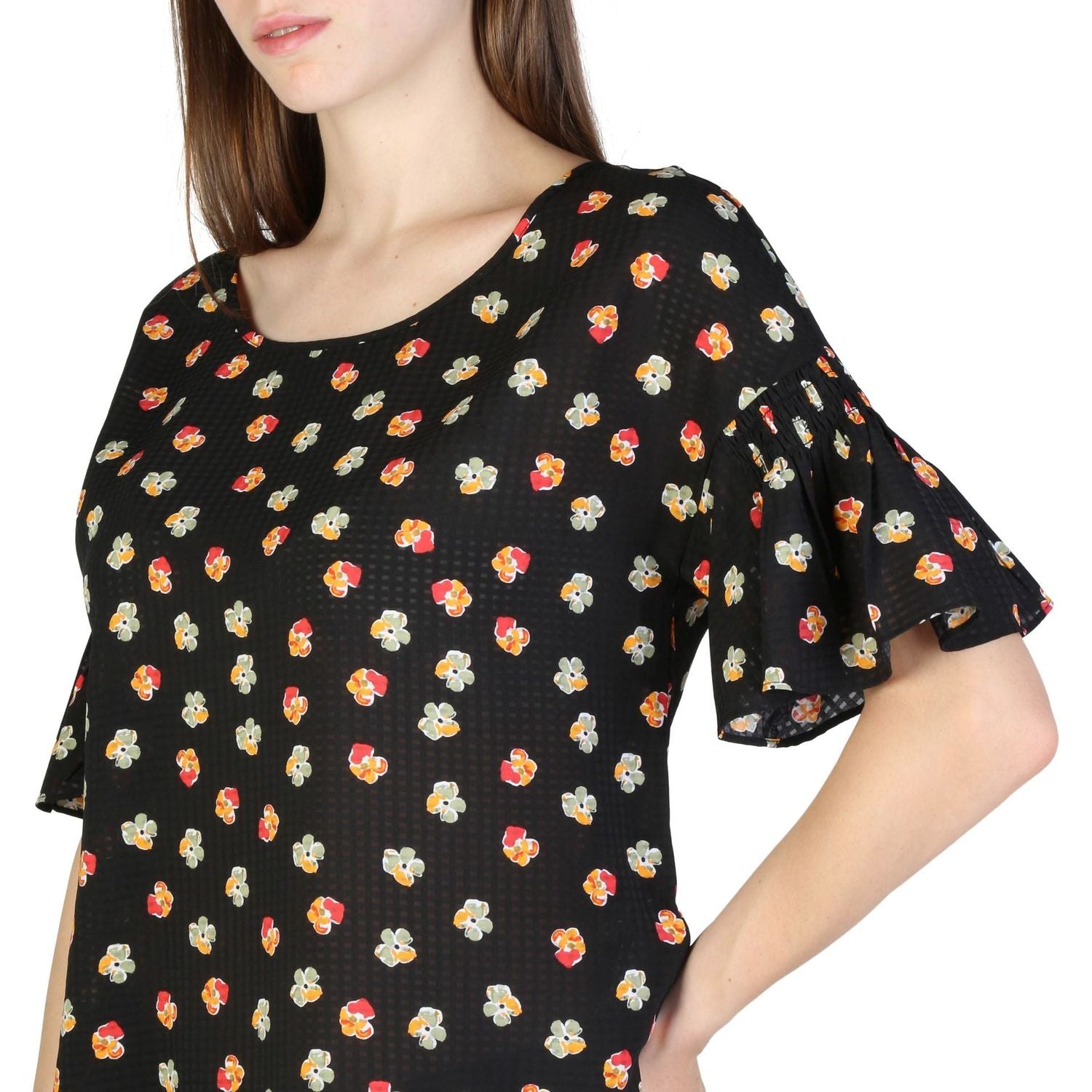 تيشيرتات أرماني إكستشينج 