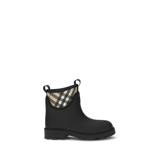 Burberry Black Rubber Ankle Boots with round toe, Equestrian Knight Design, and Burberry lettering on sole, AW25 collection, made in Italy.