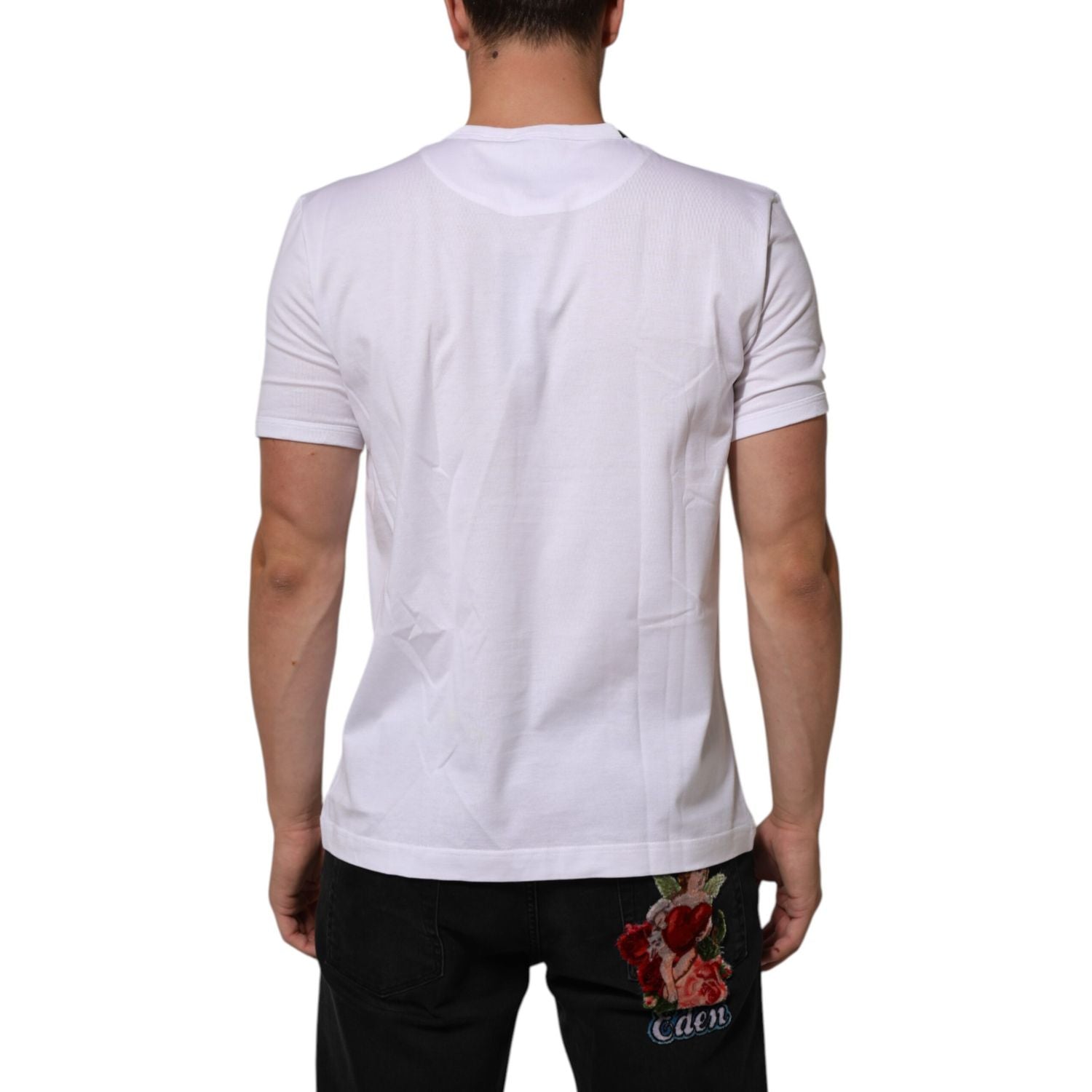 Front view with bag zipped and handles upright.