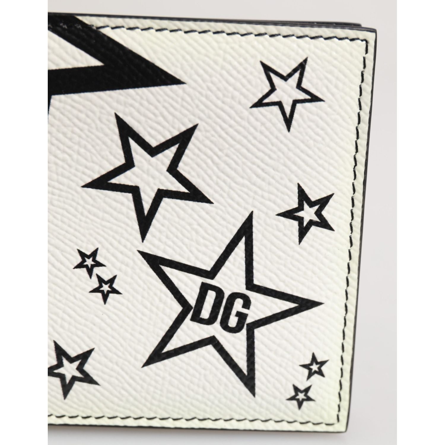 Dolce & Gabbana White Leather DG Star Logo Bifold Card Holder Wallet