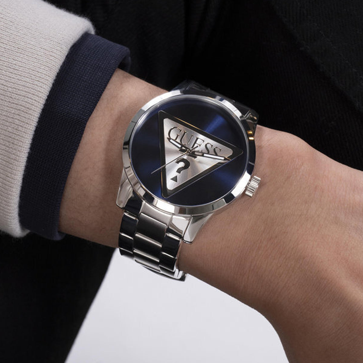 GUESS Mod. BADGE GW0782G3
