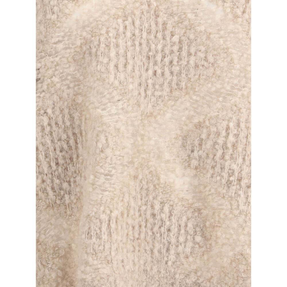 Close-up of Giorgio Armani Cream Cashmere Cashmere Sweater texture showcasing its soft and elegant cashmere and alpaca blend fabric.