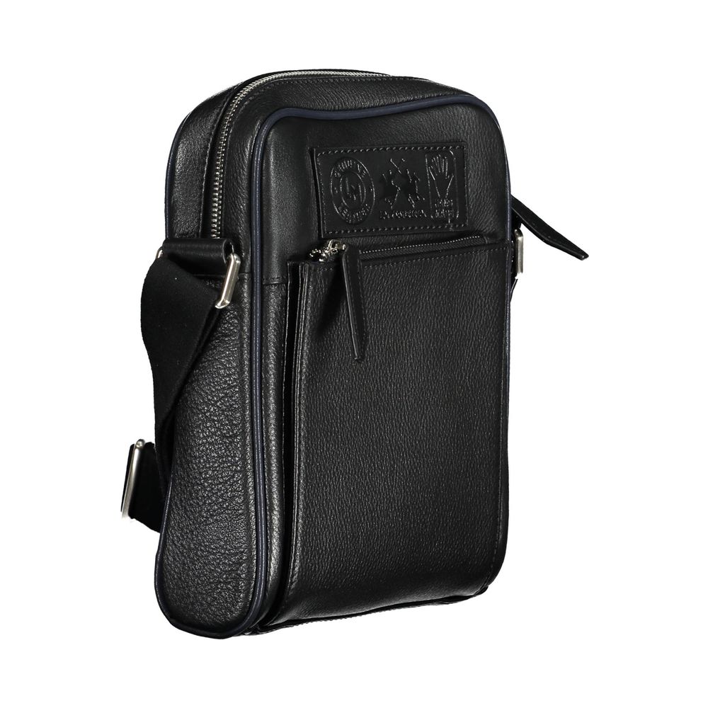 Front view with bag zipped and handles upright.
