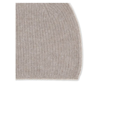 Close-up of Loulou De Saison Beige Cashmere Beanie showing ribbed texture for elegance and warmth, perfect for casual and sophisticated styles.