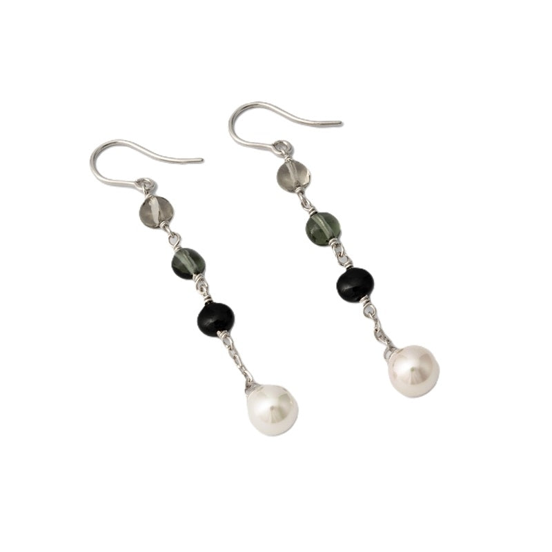 Earrings from MAJORICA JEWELRY Mod. 16694.01.2.000.010.1 with pearls and beads on silver hooks