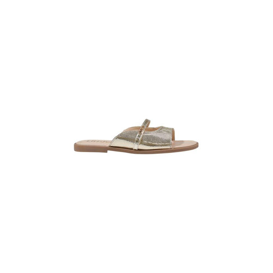 Liu Jo gold polyethylene sandal, elegant and modern design, lightweight and breathable, perfect for summer outfits and casual outings.
